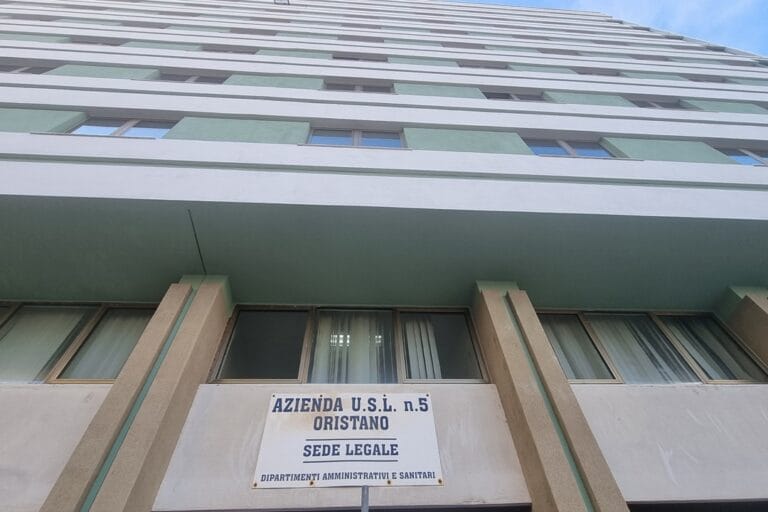 palazzo asl 5 di oristano